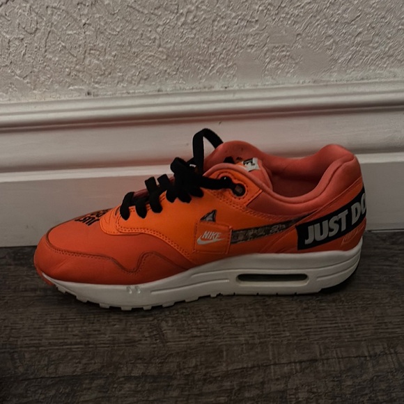 Women’s Nike Shoes - Orange - Picture 2 of 4